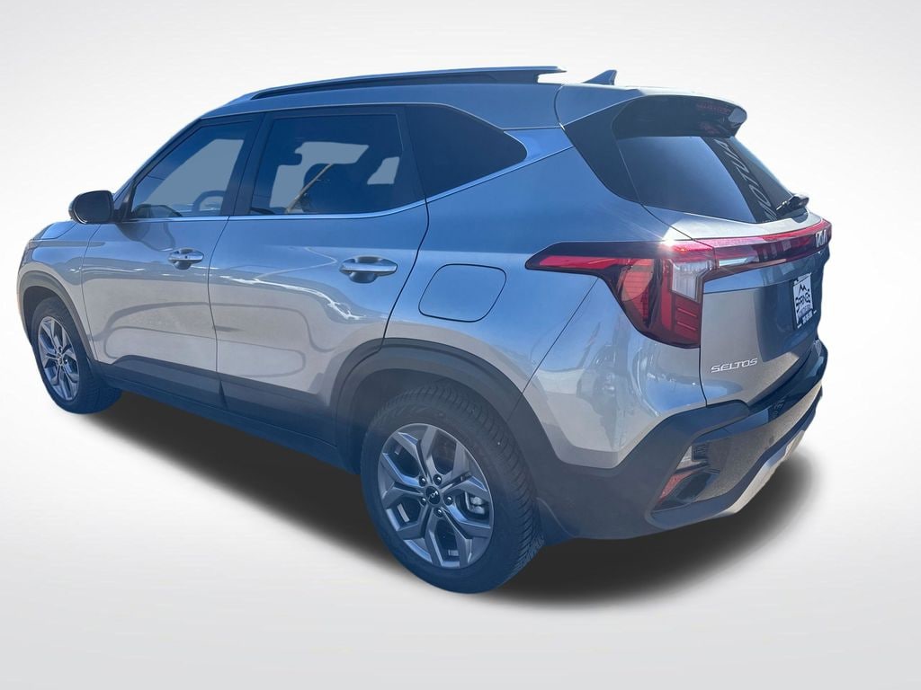 Used 2024 Kia Seltos S SUV