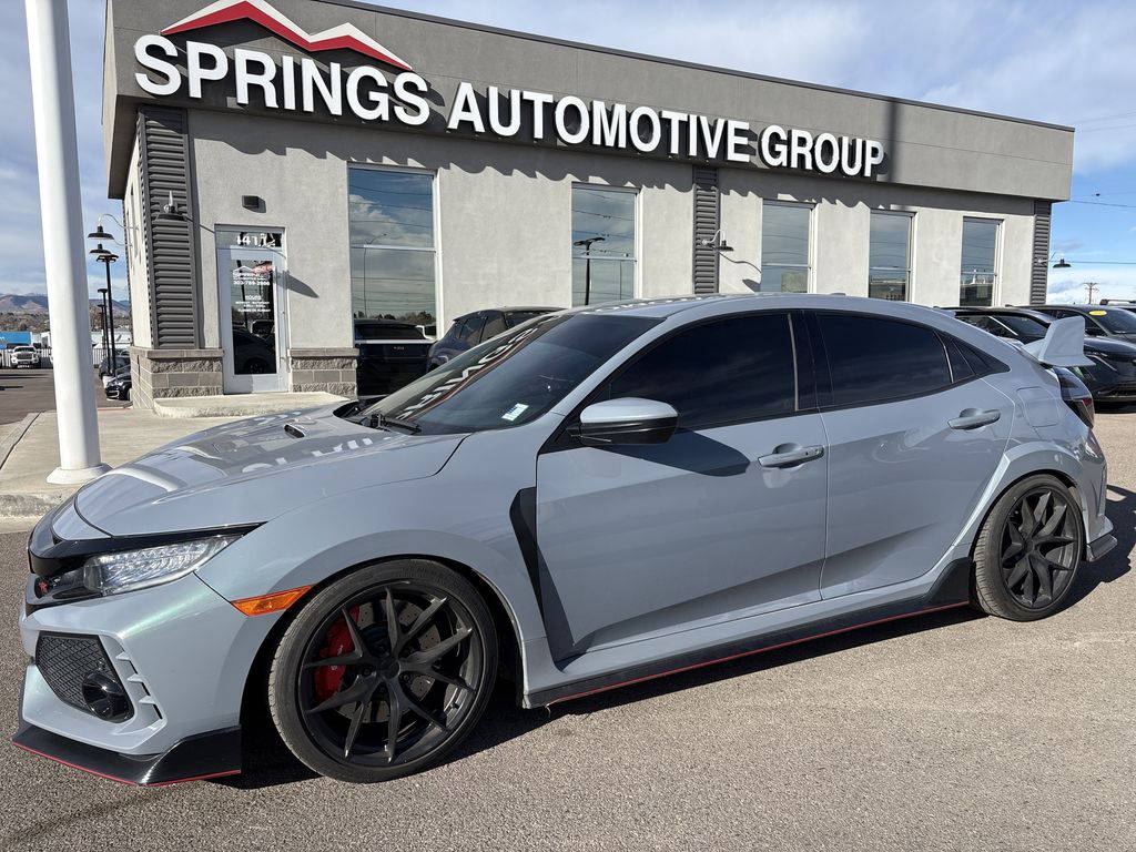 2019 Honda Civic Hatchback Type-R's photo