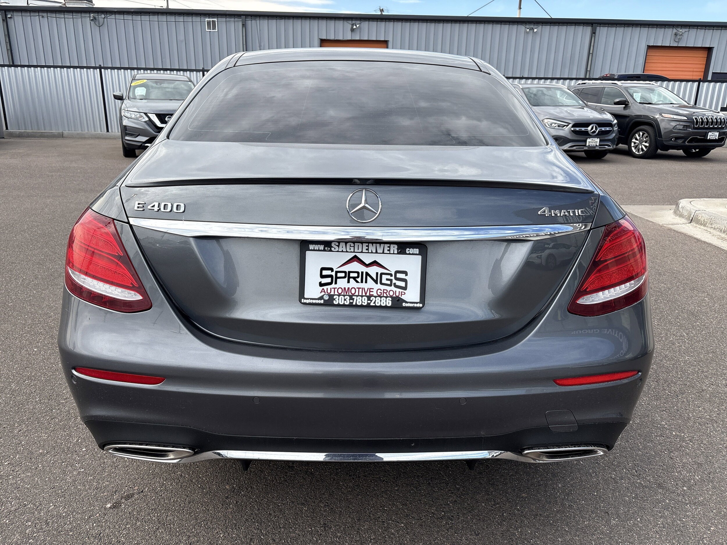 2018 Mercedes Benz E 400 4MATIC photo 2