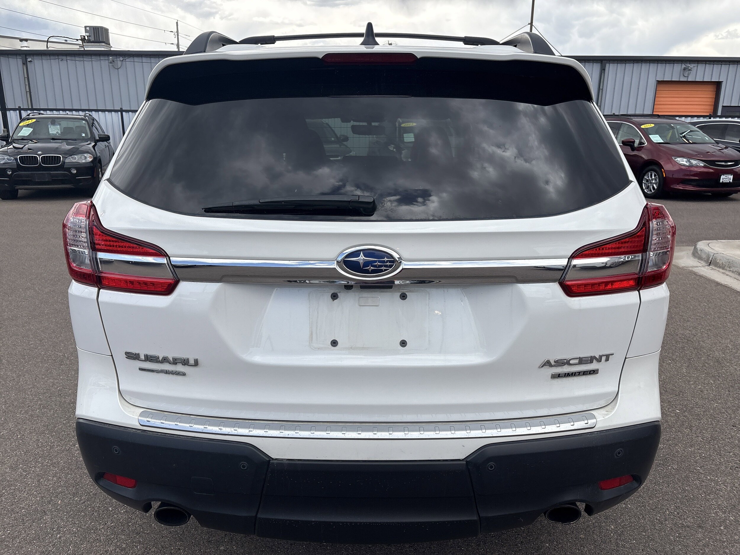 2022 Subaru Ascent Limited photo 4