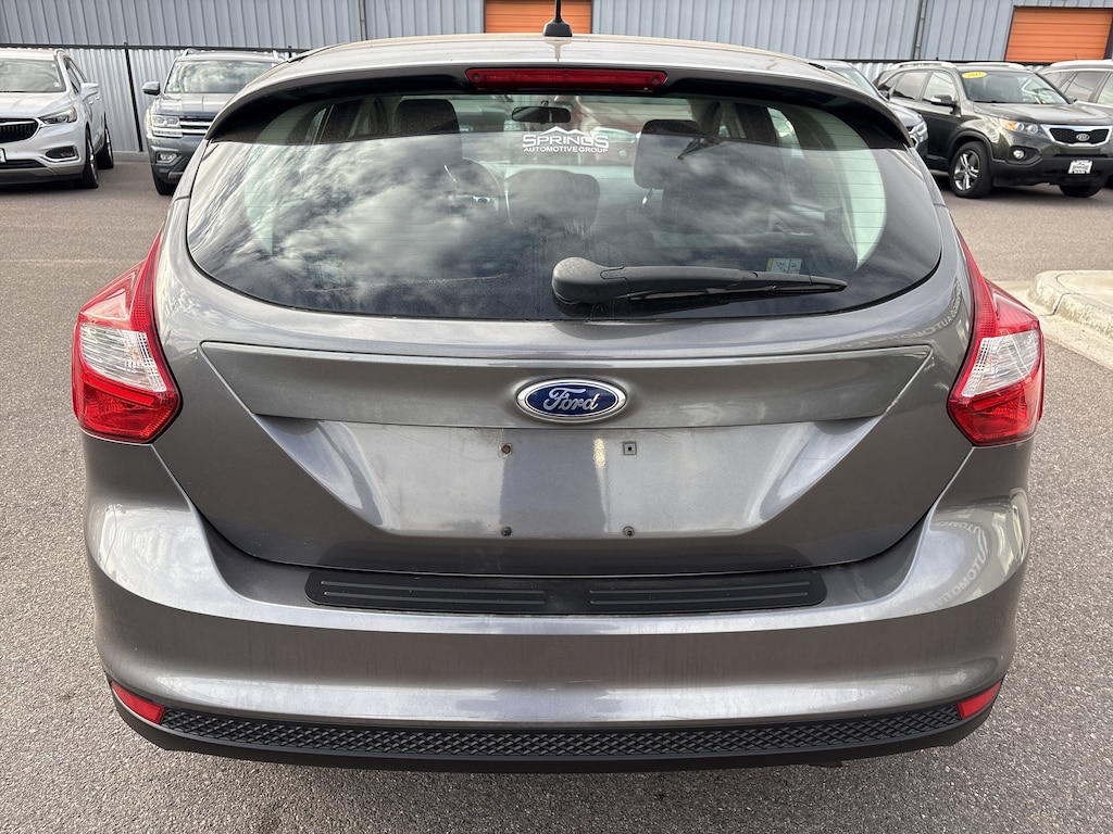 Used 2012 Ford Focus SE Hatchback