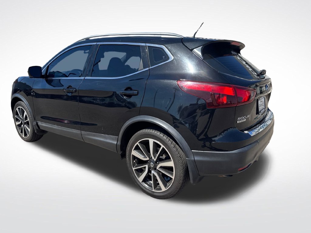 Used 2018 Nissan Rogue Sport SL SUV