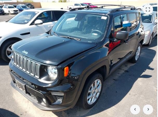 2022 Jeep Renegade Latitude photo 2