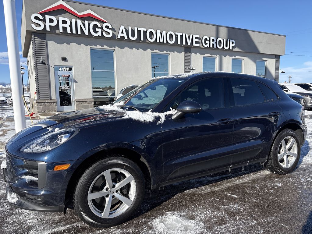 2020 Porsche Macan Base