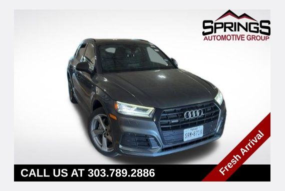 2020 Audi Q5 45 Titanium quattro S tronic Prem Plus's photo