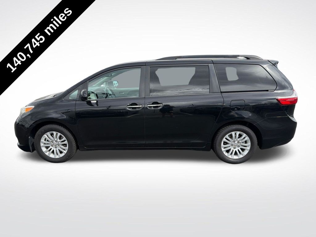 Used 2017 Toyota Sienna