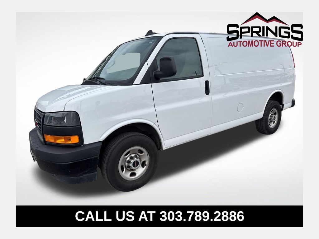 2024 GMC Savana 2500's photo