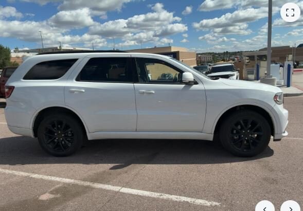 2017 Dodge Durango GT photo 2