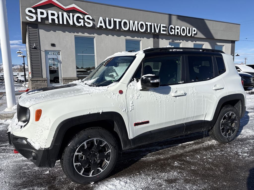 2023 Jeep Renegade Trailhawk's photo