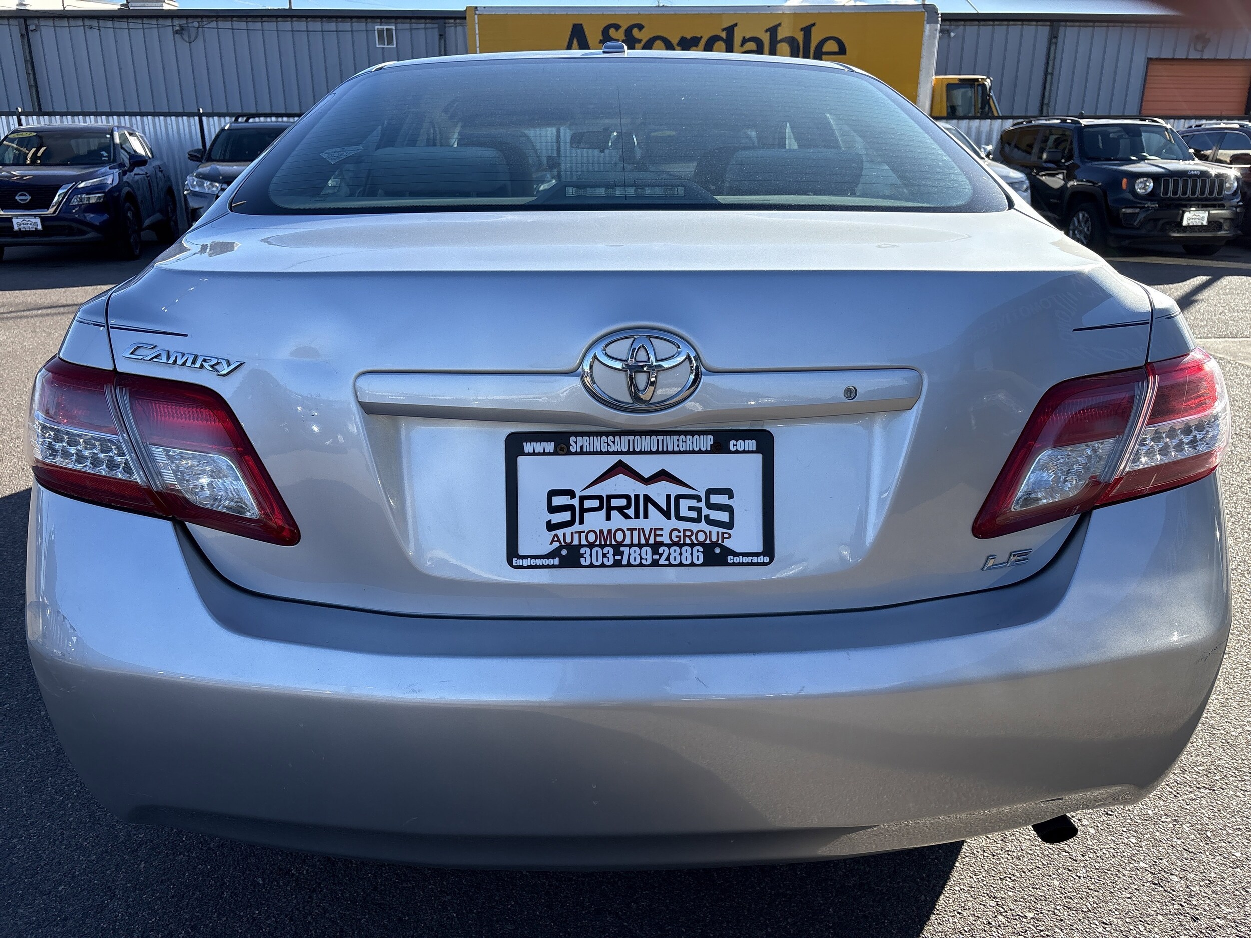 2011 Toyota Camry LE photo 4
