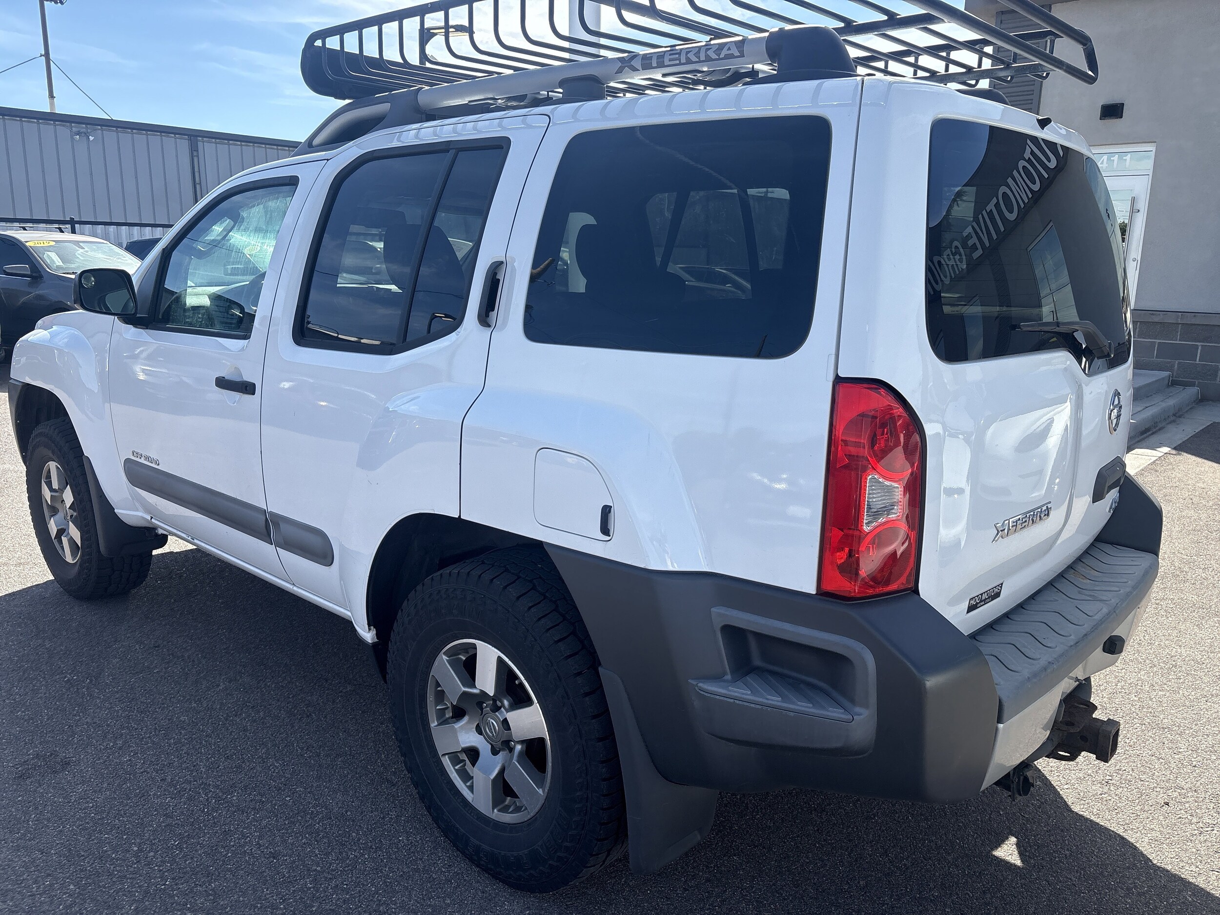2010 Nissan Xterra photo 2