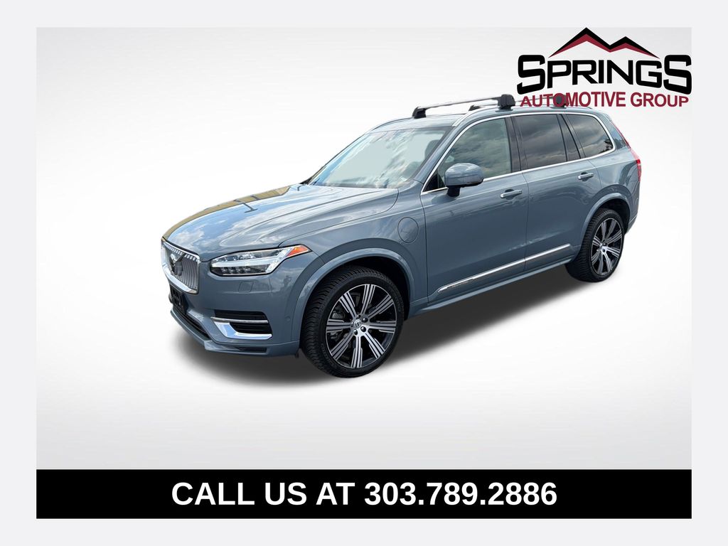 2022 Volvo XC90