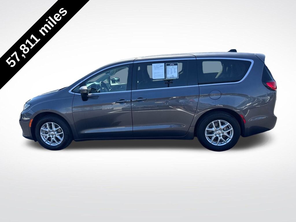 Used 2023 Chrysler Pacifica Touring L Van Passenger Van