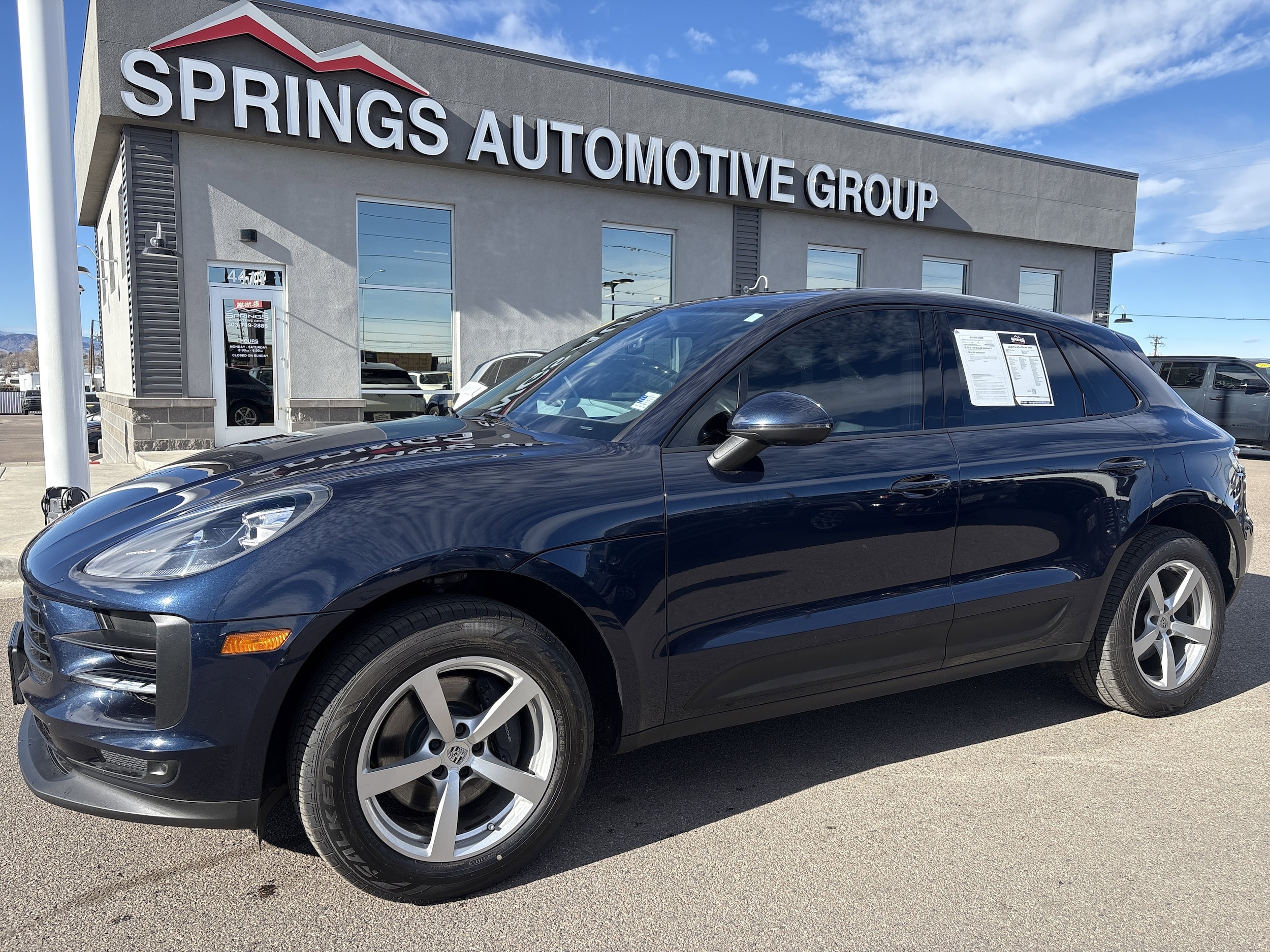 2020 Porsche Macan Base's photo