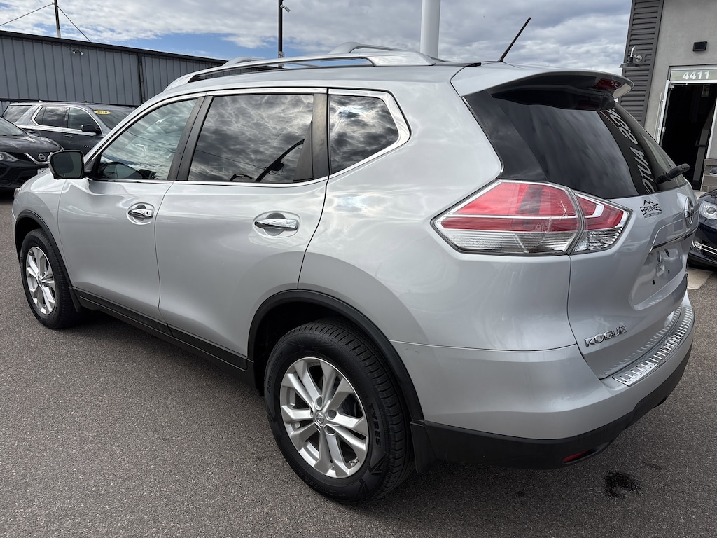 Used 2015 Nissan Rogue SV SUV