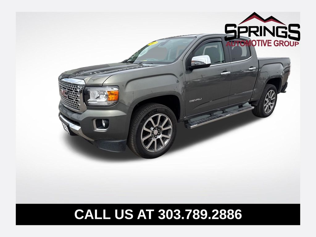 2017 GMC Canyon 4WD Denali Crew Cab Short Box's photo