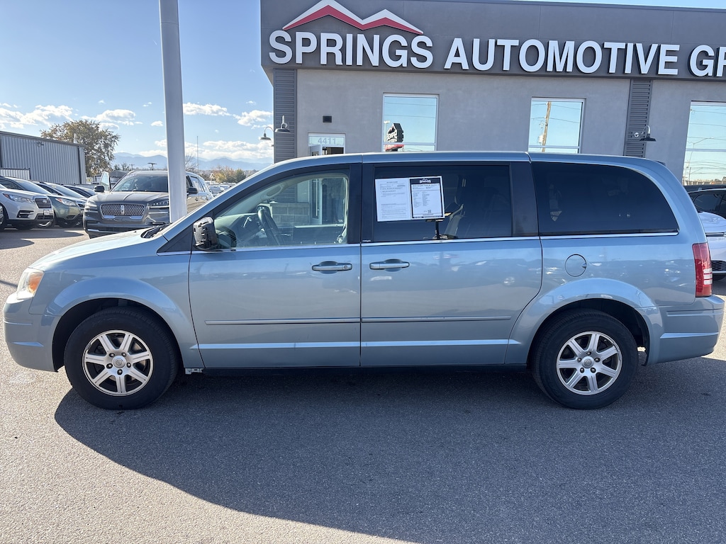 Used 2010 Chrysler Town & Country LX Van