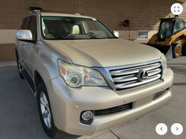 2013 Lexus GX Base's photo