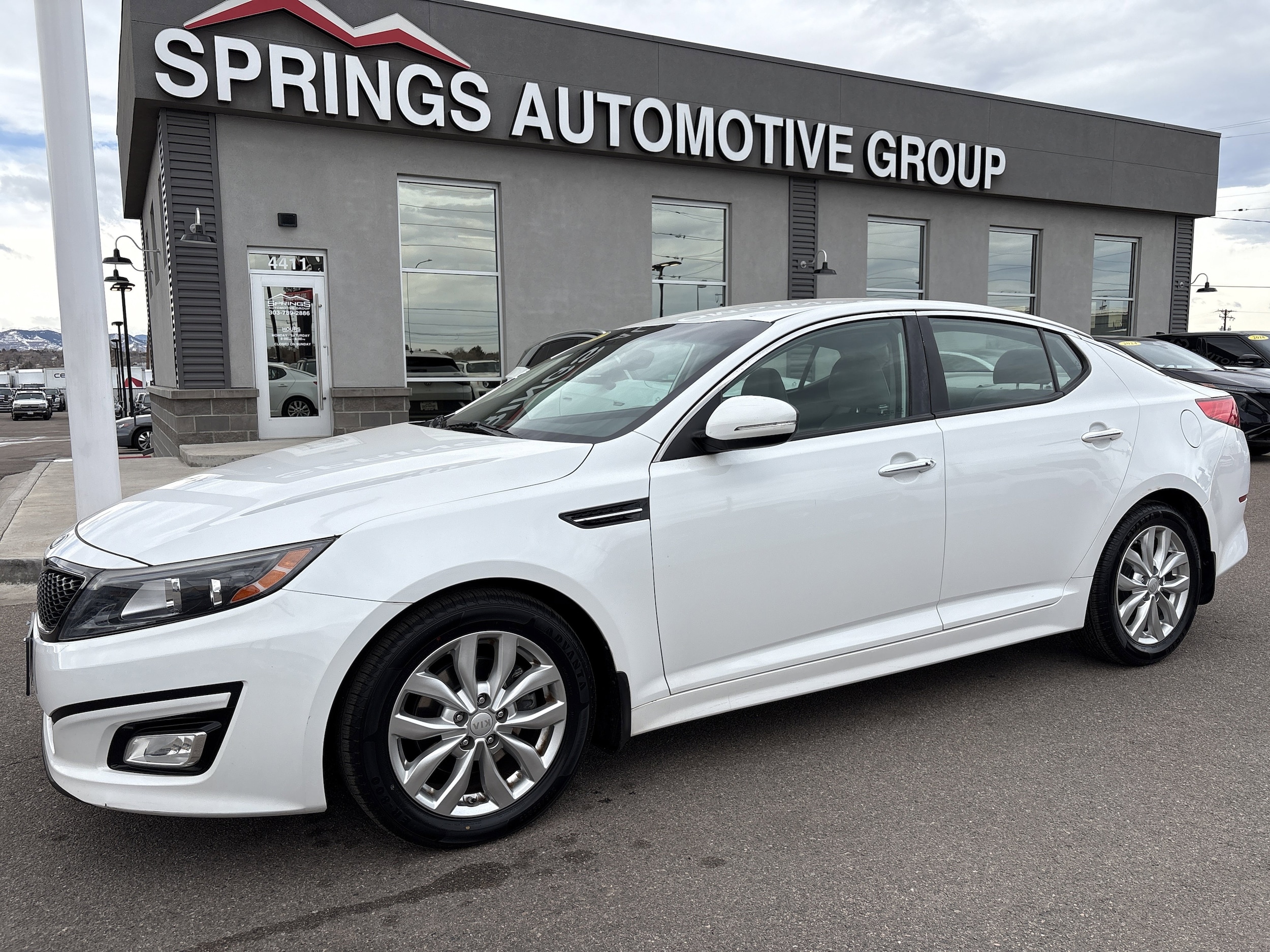 2015 Kia Optima EX's photo