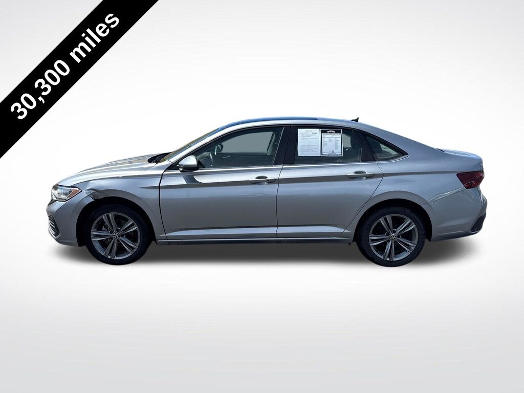 Used 2023 Volkswagen Jetta 1.5T SE Sedan