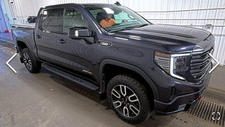 2022 GMC Sierra 1500 AT4's photo