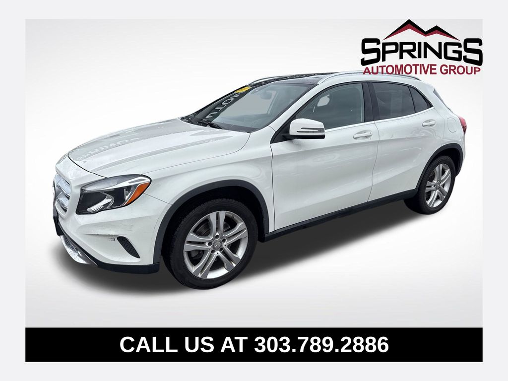 2017 Mercedes-Benz GLA GLA250's photo