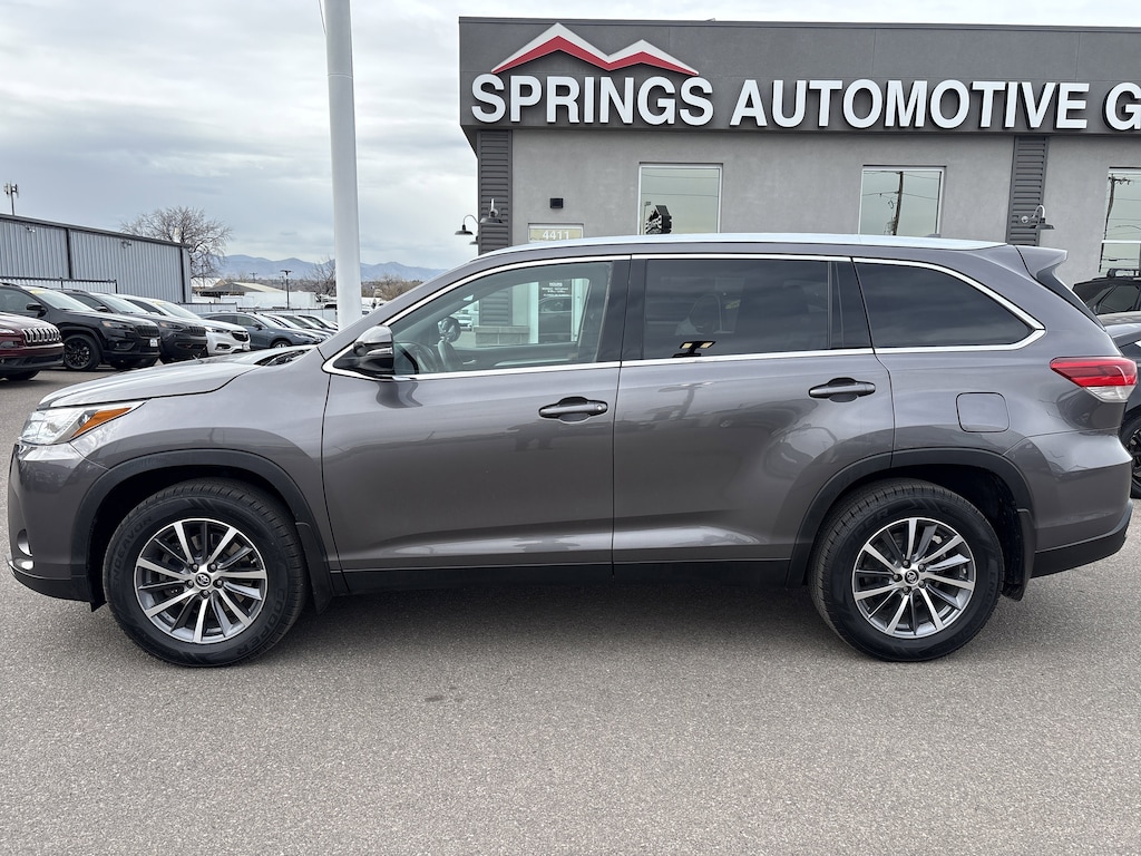Used 2019 Toyota Highlander XLE SUV