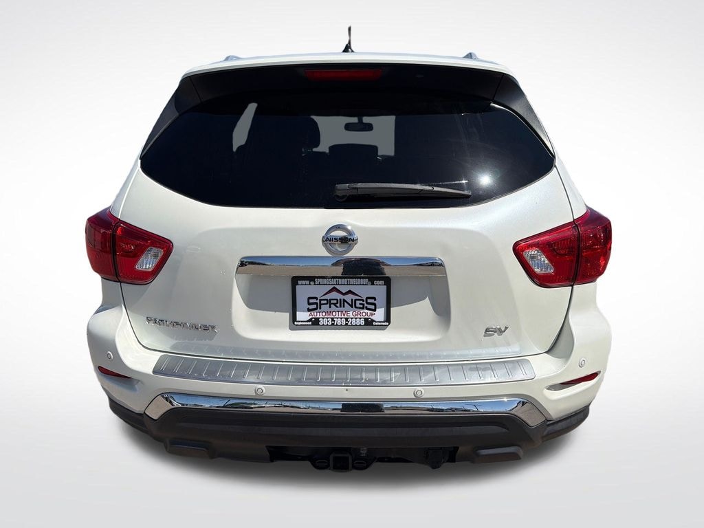 Used 2017 Nissan Pathfinder SV SUV