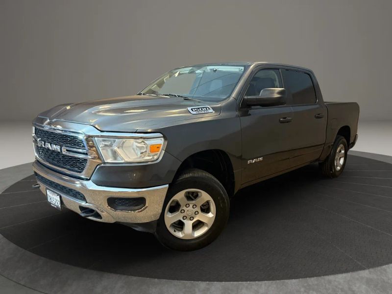 2019 Ram 1500 Tradesman photo 2