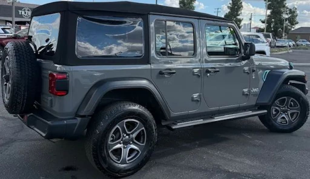 Used 2021 Jeep Wrangler Unlimited Sport SUV