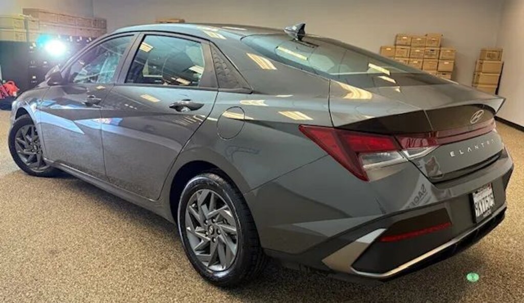 Used 2024 Hyundai Elantra SEL Sedan