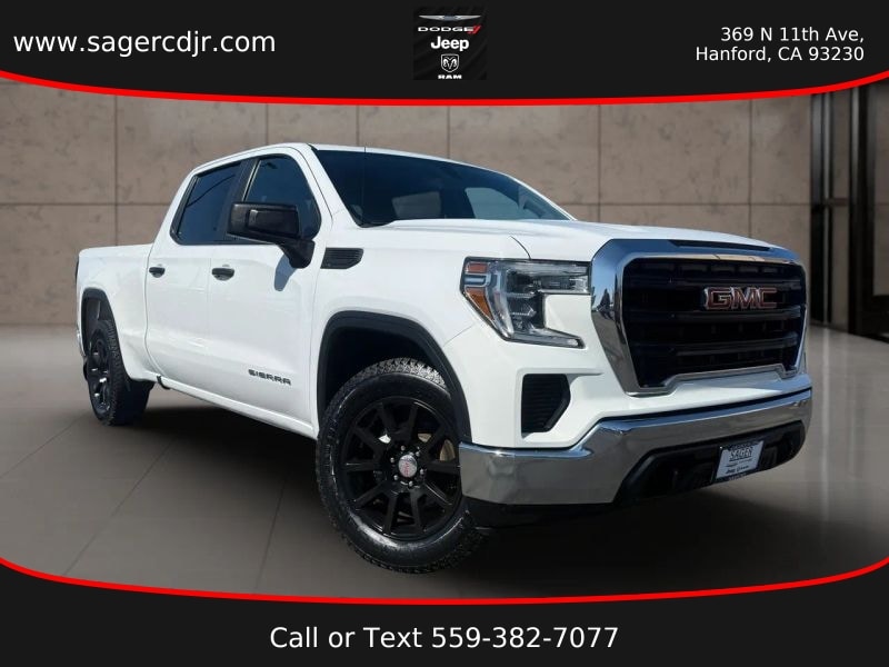2020 GMC Sierra Base 4WD Crew Cab Short Box's photo