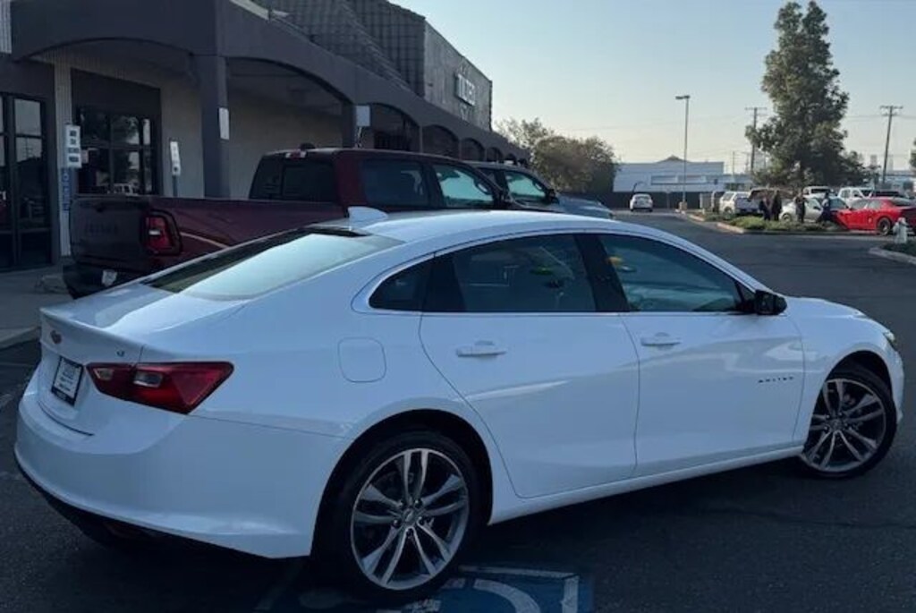 Used 2023 Chevrolet Malibu 1LT Sedan