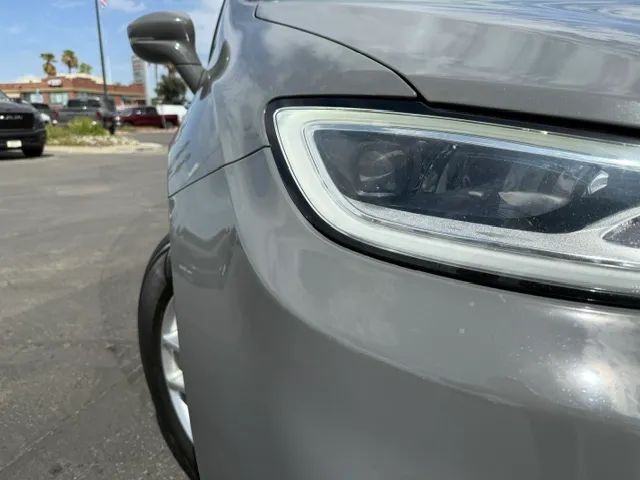 Used 2022 Chrysler Pacifica Touring L with VIN 2C4RC1BG7NR189080 for sale in Hanford, CA