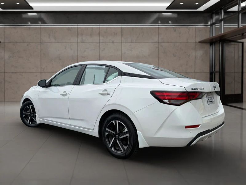 Used 2024 Nissan Sentra SV with VIN 3N1AB8CV8RY203423 for sale in Hanford, CA