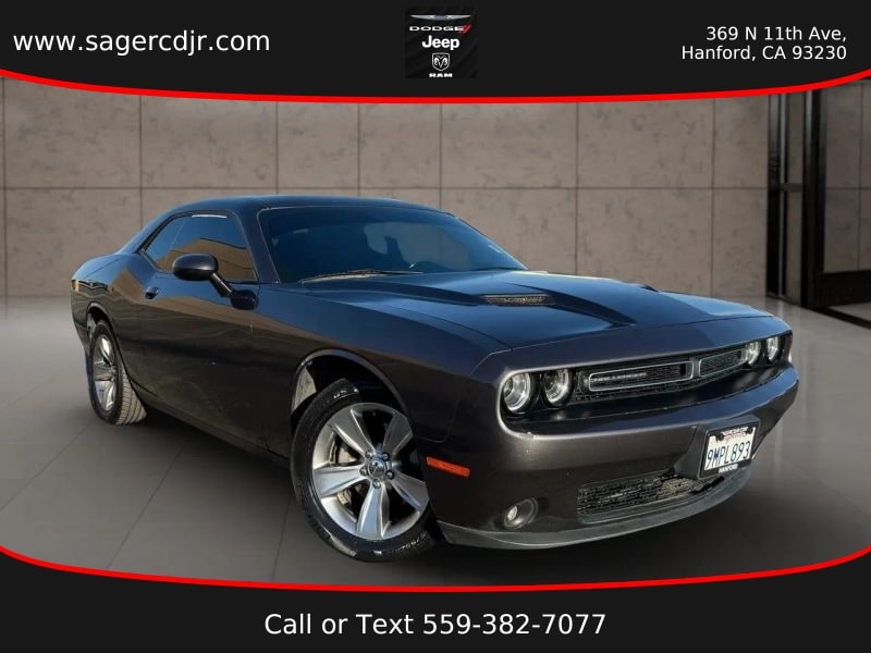 2021 Dodge Challenger SXT
