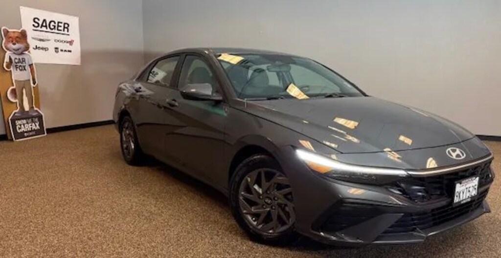 Used 2024 Hyundai Elantra SEL Sedan