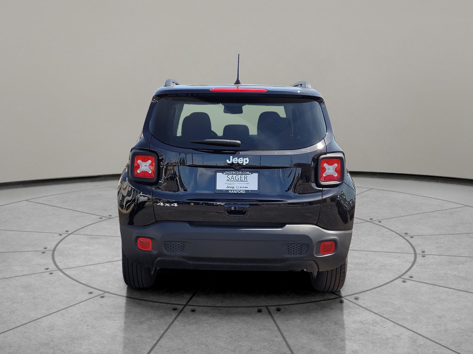 2023 Jeep Renegade Latitude photo 4