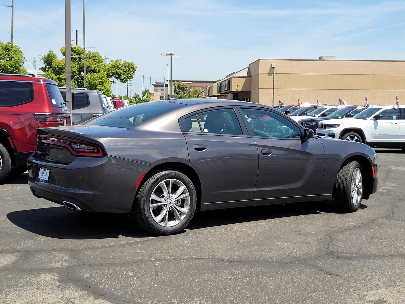 2023 Dodge Charger SXT AWD photo 3