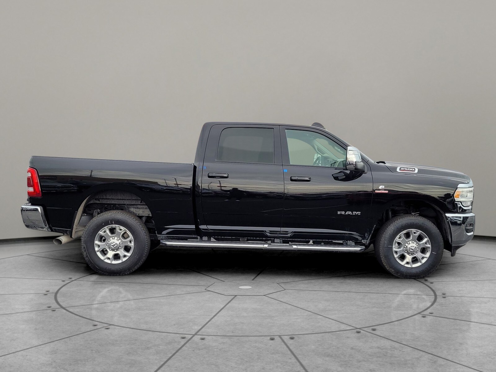 2024 Ram 2500 Laramie photo 4