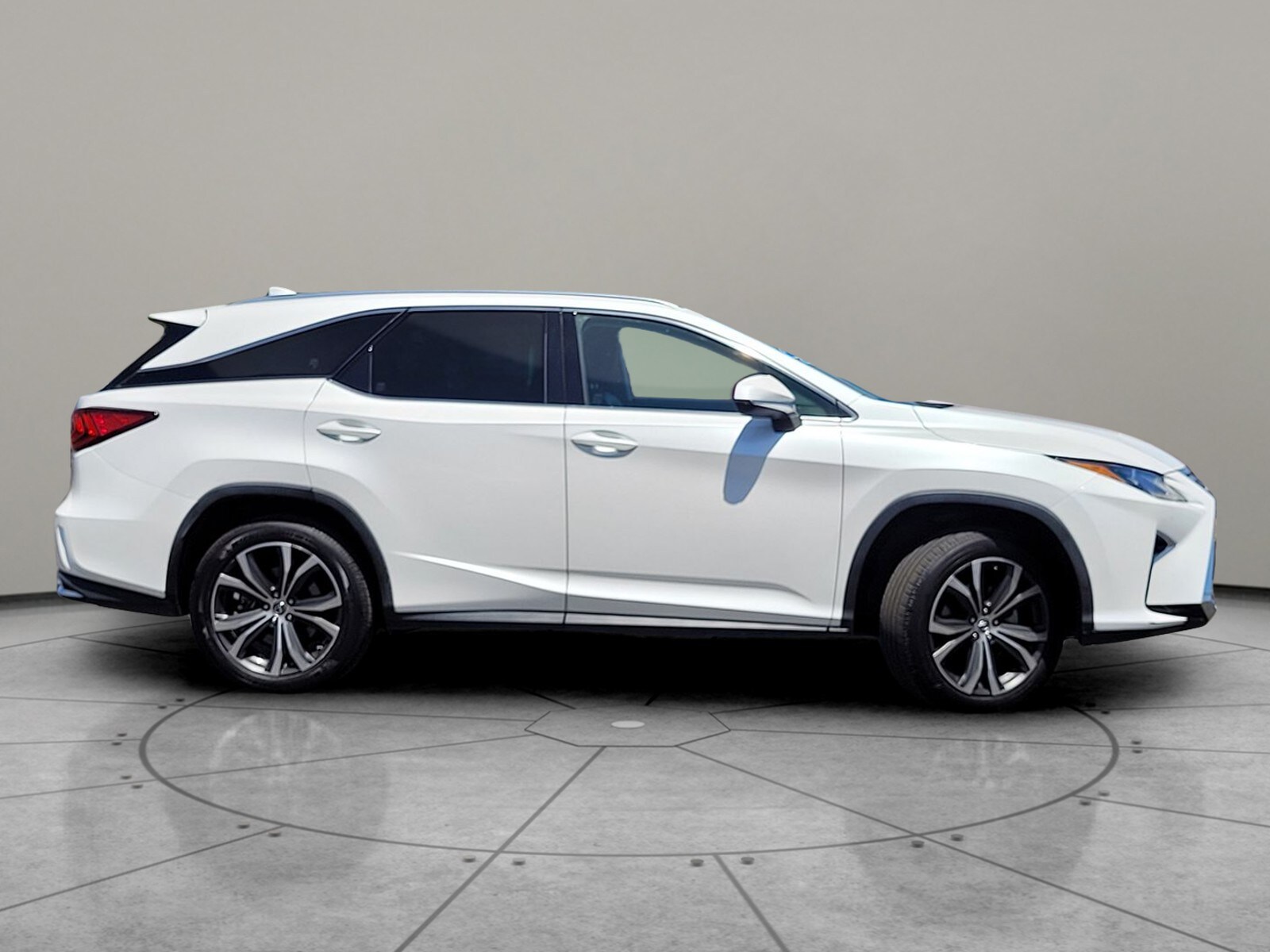 2018 Lexus RX 350L photo 3