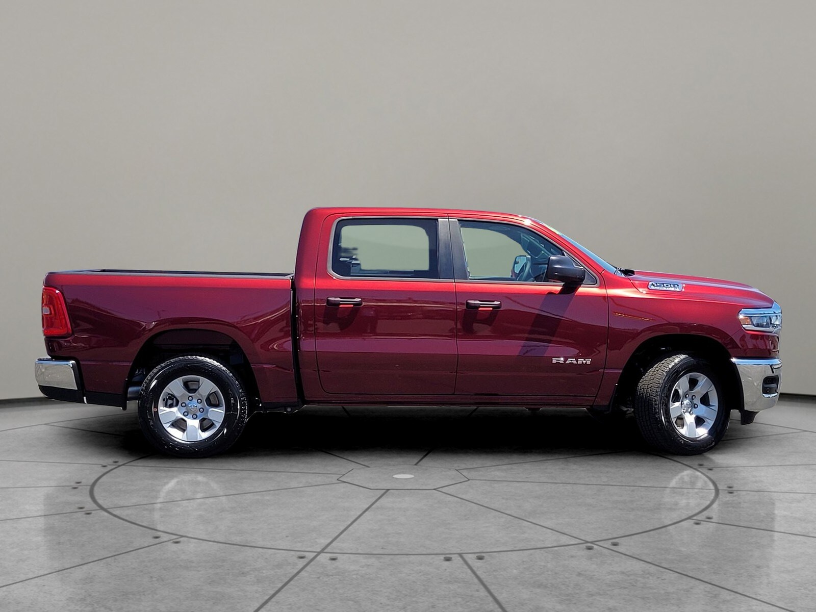 2026 Ram 1500 Tradesman photo 3