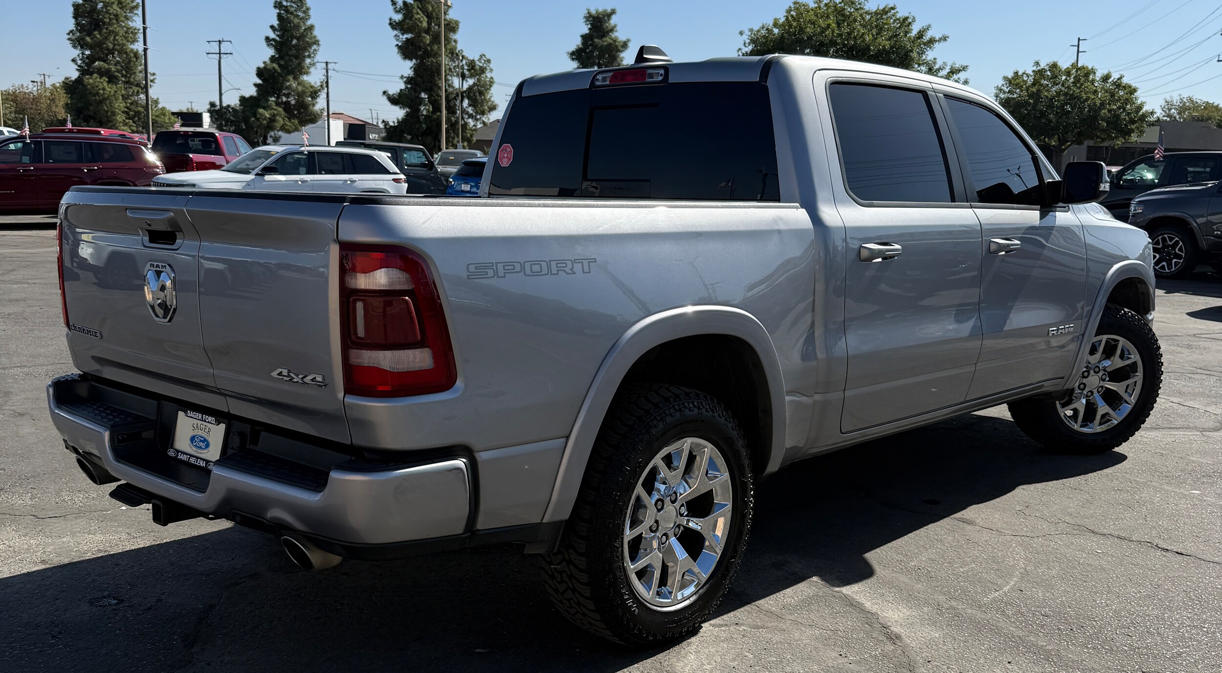 2022 Ram 1500 Laramie photo 4