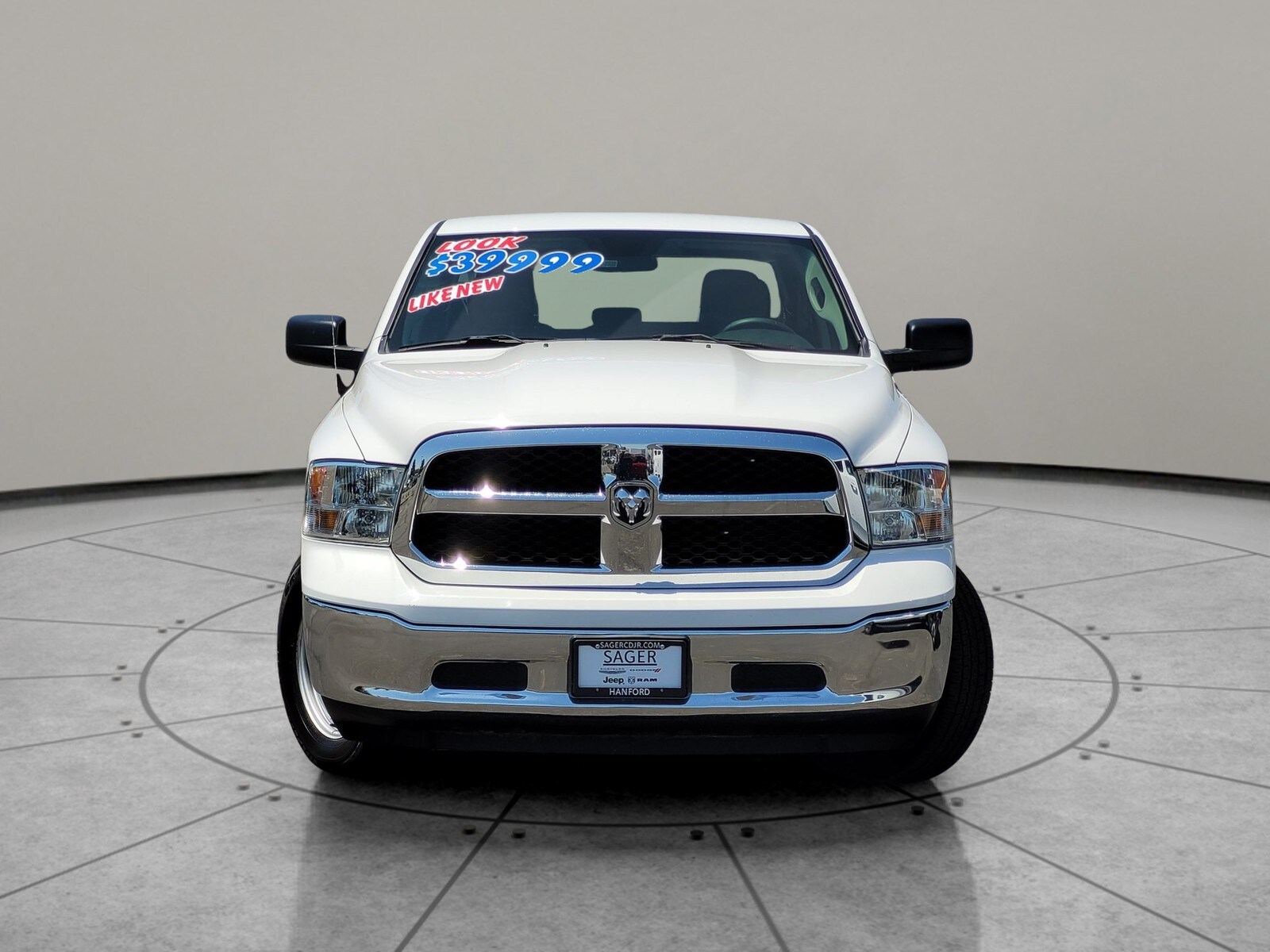 2024 Ram 1500 Classic SLT photo 2