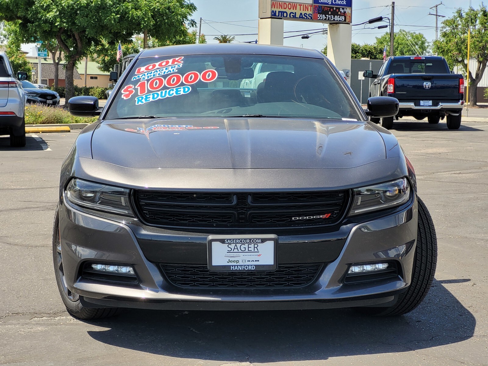 2023 Dodge Charger SXT AWD photo 2