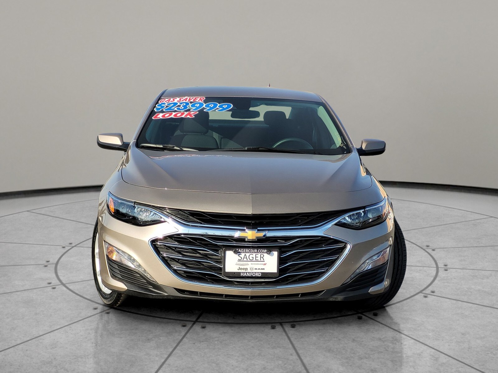 2025 Chevrolet Malibu 1LT photo 2