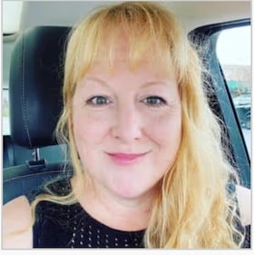 Staff member Lisa Anderson from ID_d6e749