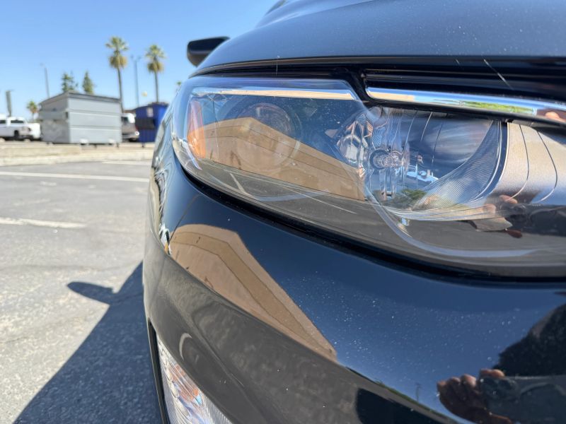 Used 2019 Chevrolet Malibu 1LT with VIN 1G1ZD5ST1KF155472 for sale in Hanford, CA