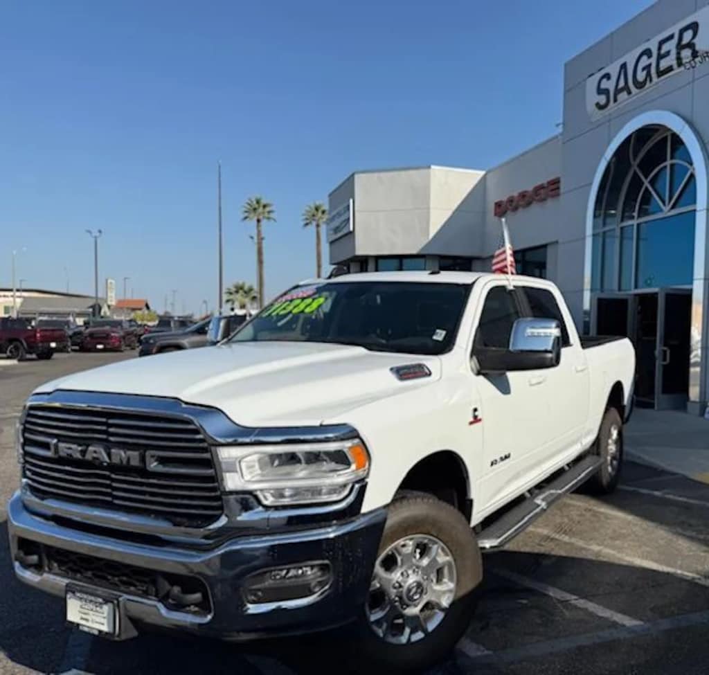 New 2024 Ram 2500 LARAMIE CREW CAB 4X4 6'4 BOX Pickup