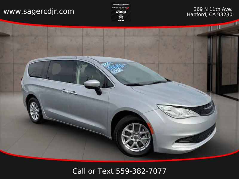 2022 Chrysler Voyager LX Van Passenger Van's photo